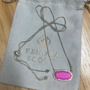 Kendra Scott necklace